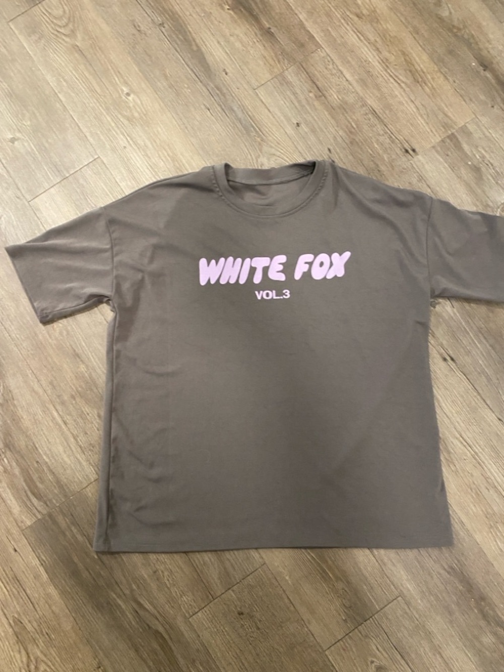 INSPIRED..WHITE FOX Vol.3 Logo Tee in Dusty Gray with lavender Print